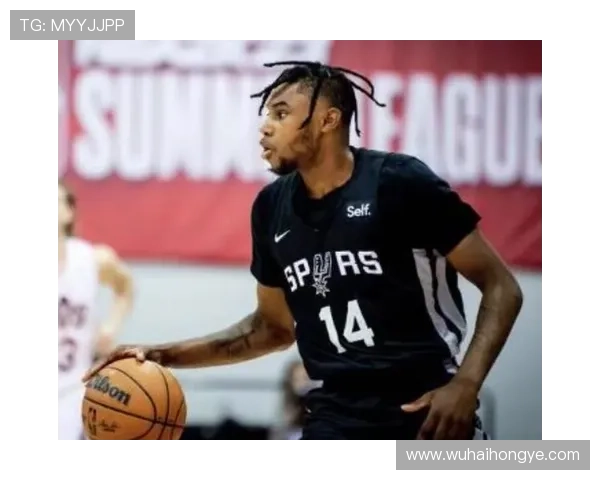 卡马拉赞布雷克韦斯利速度与风格兼具防守表现令人印象深刻