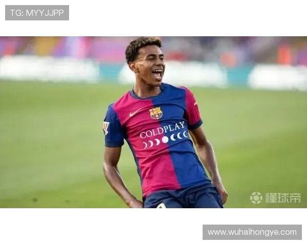 巴萨全新第四球衣发布向2005年经典国家德比致敬